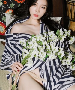 [BoLoLi波萝社]新刊 2017.09.18 BOL118 韩国Kim的唯美性感 [47+1P]